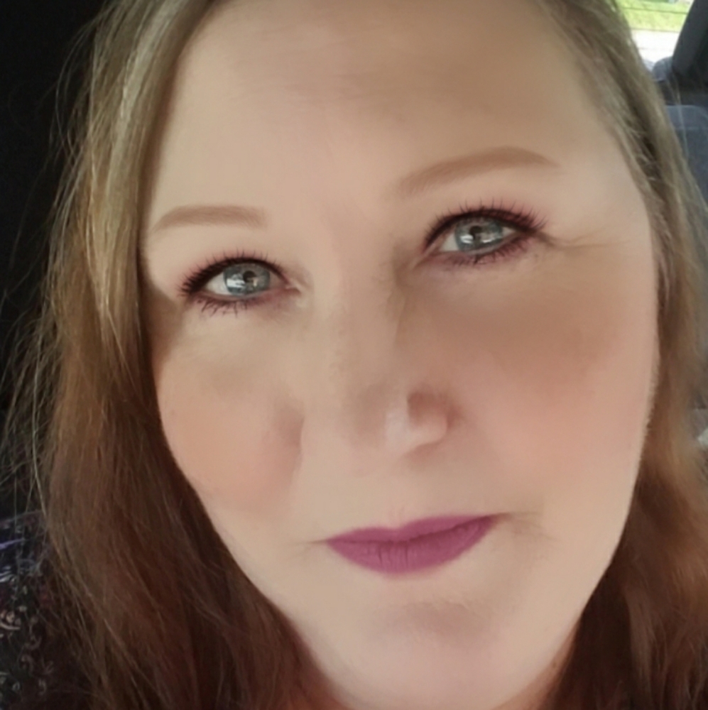 Meet your Posher, Gail